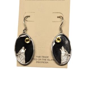 Vera Wolf Sterling Silver Howling Wolf Onyx Earrings